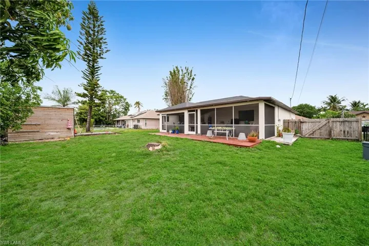 4115 Sw 1st Ave, Cape Coral, Florida 33914