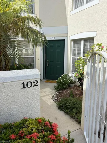 4950 Deerfield Way 102, Naples, Florida 34110