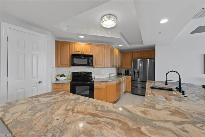 2743  1st  ST, Fort Myers, FL 33916