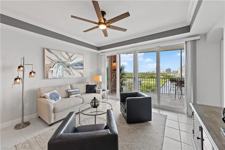 2743  1st  ST, Fort Myers, FL 33916