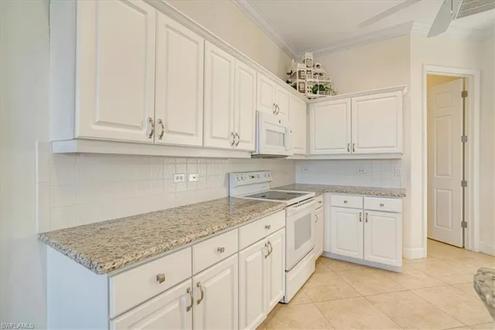 16165  Edgemont  DR, Fort Myers, FL 33908