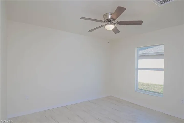 2122  French  ST, Fort Myers, FL 33916