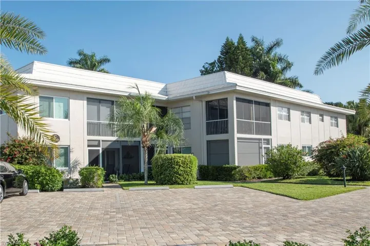 4170  Crayton  RD, Naples, FL 34103