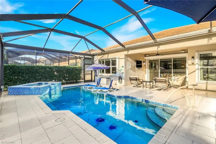 28560  Twain  DR, Bonita Springs, FL 34135