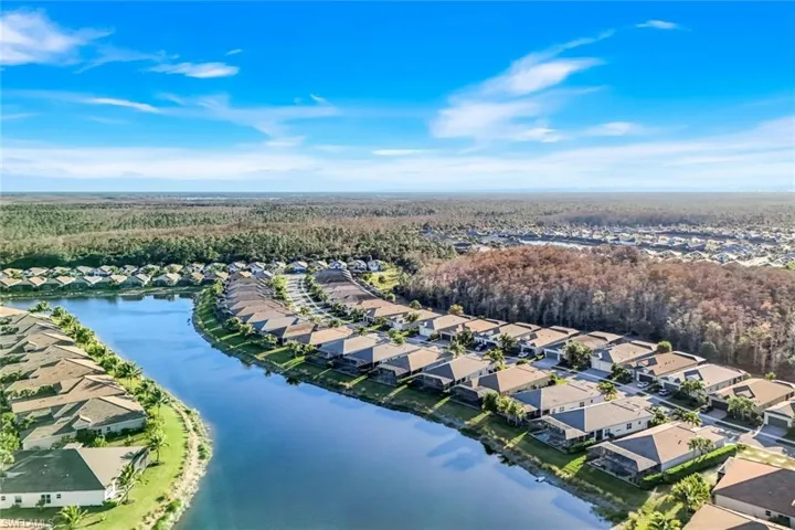28560  Twain  DR, Bonita Springs, FL 34135