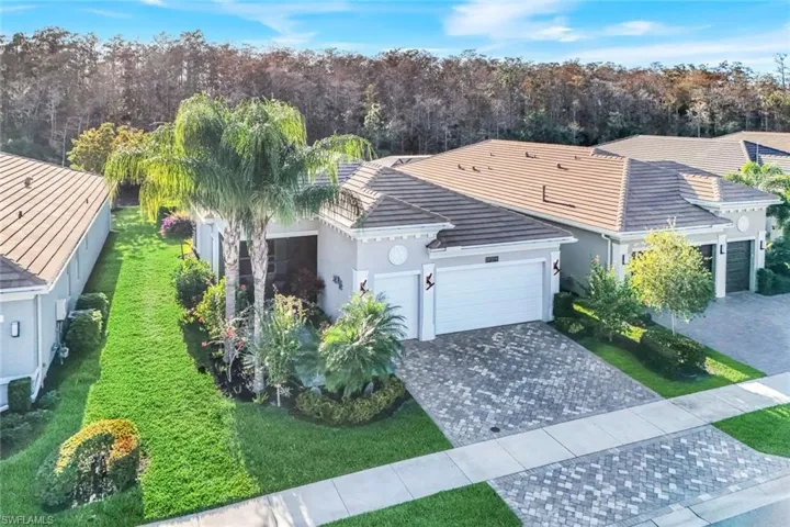 28560  Twain  DR, Bonita Springs, FL 34135