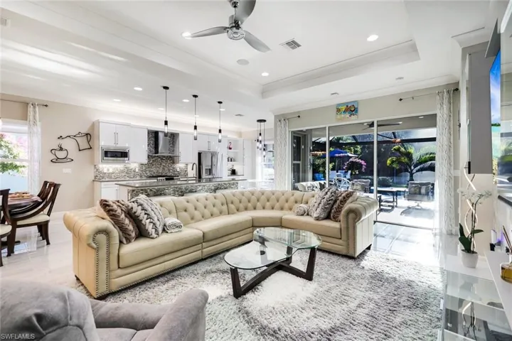 28560  Twain  DR, Bonita Springs, FL 34135