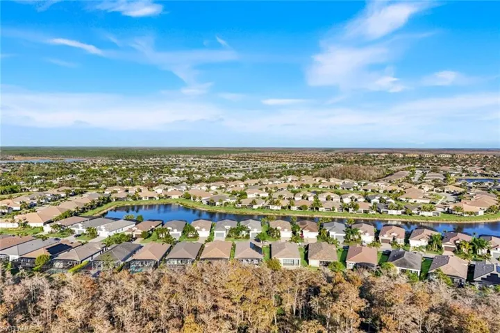 28560  Twain  DR, Bonita Springs, FL 34135