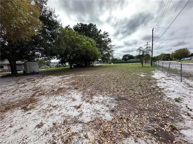 2404  Lake Trafford  RD, Immokalee, FL 34142