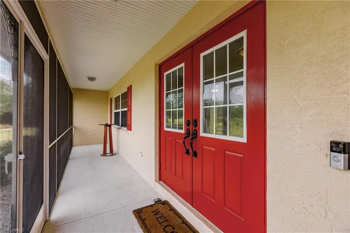 View of property entrance