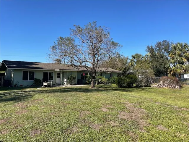 17100 E Lake  DR, North Fort Myers, FL 33917
