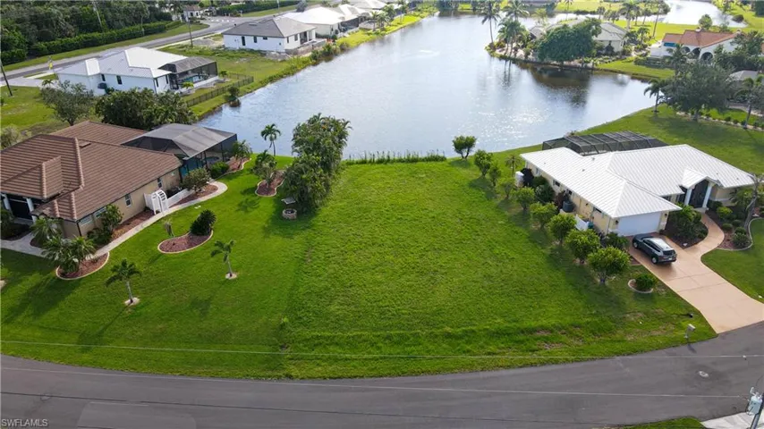 24083 Cedar Rapids Rd Ct, Punta Gorda, Florida 33955