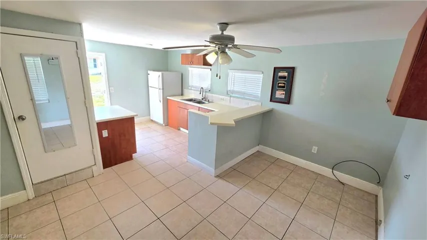 2 bedroom +1 bath guest house