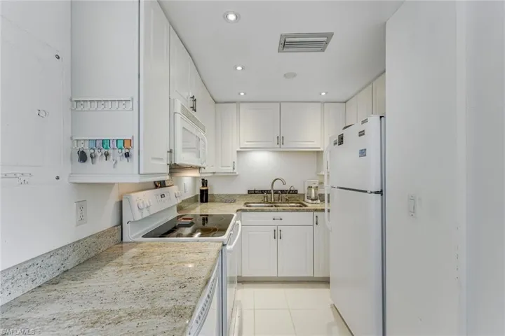 140 Seaview Ct 803n, Marco Island, Florida 34145