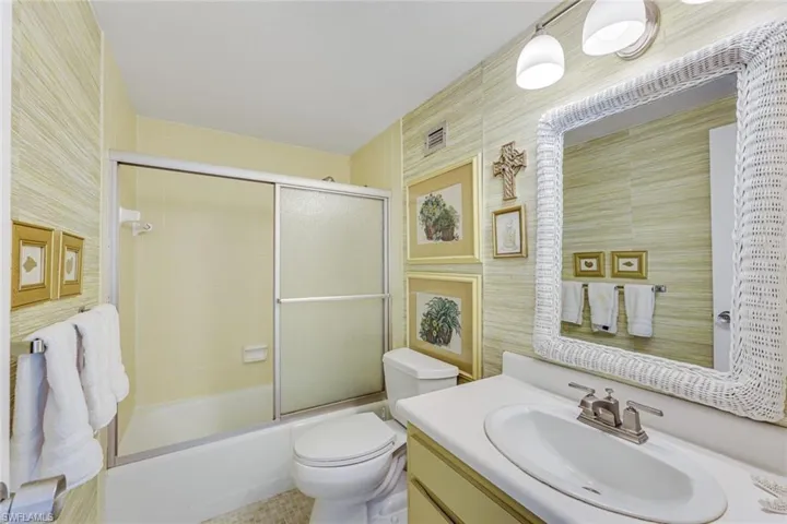 140 Seaview Ct 803n, Marco Island, Florida 34145