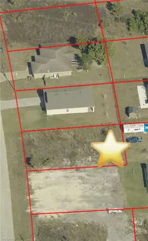 Aerial Property Map. Displaying the boundaries of the property and surrounding parcels