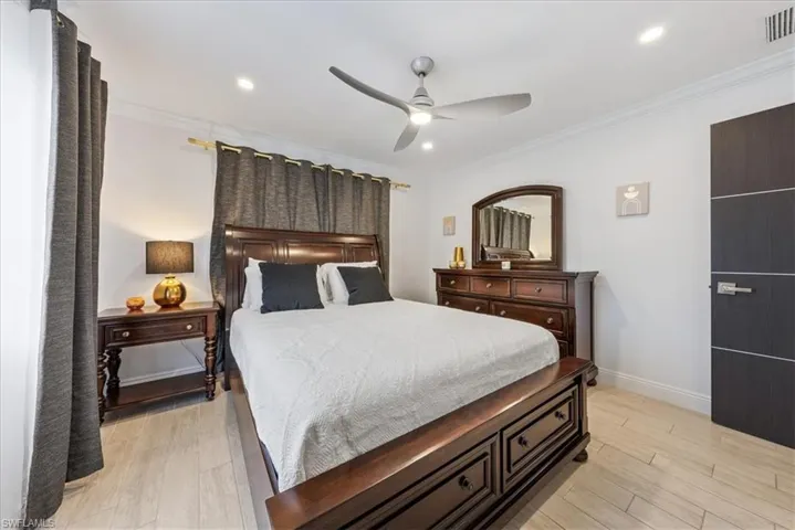 5841  Rattlesnake Hammock  RD, Naples, FL 34113