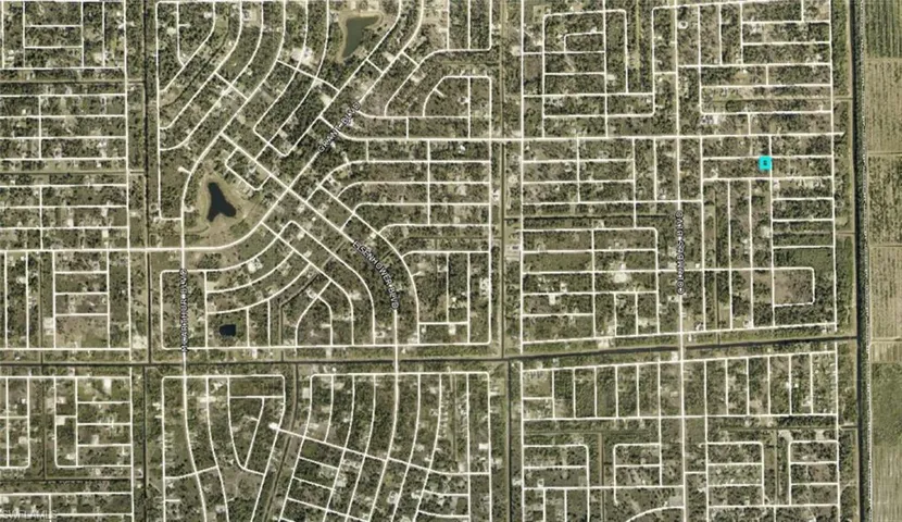 1230 Count St E, Lehigh Acres Fl 33974