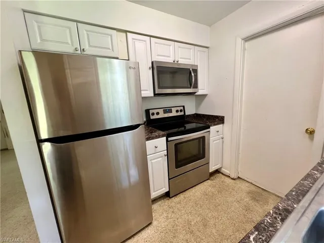 807  Laredo  AVE, Lehigh Acres, FL 33936