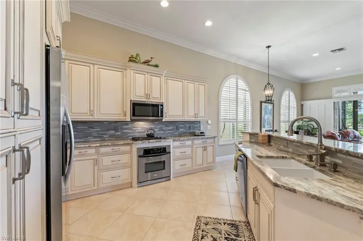 22098 Natures Cove Ct, Estero, Florida 33928
