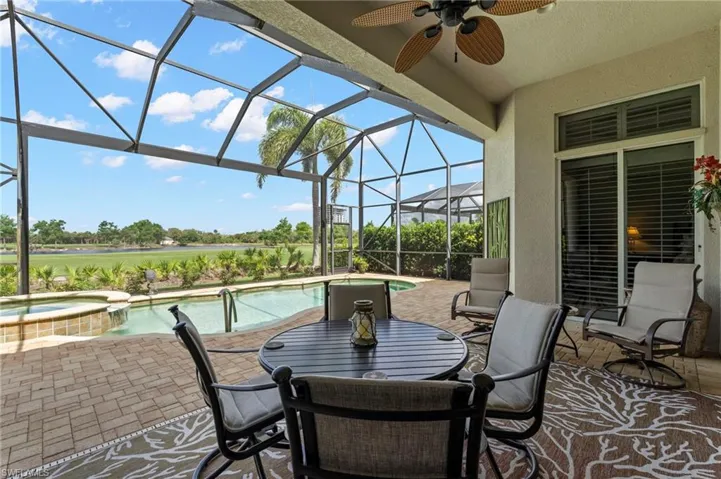 22098  Natures Cove  CT, Estero, FL 33928