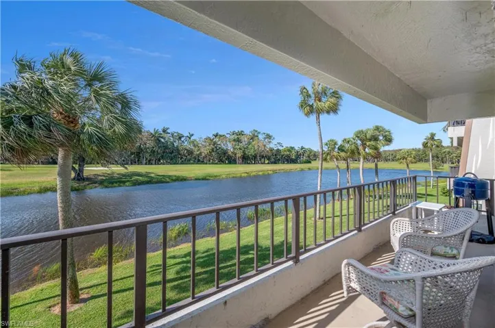 112 Wilderness Dr # 224, Naples, Florida 34105
