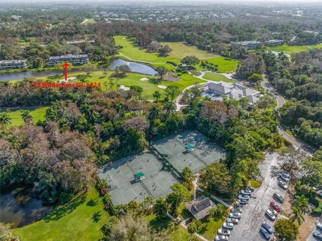 112 Wilderness Dr # 224, Naples, Florida 34105