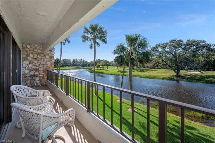 112 Wilderness Dr # 224, Naples, Florida 34105