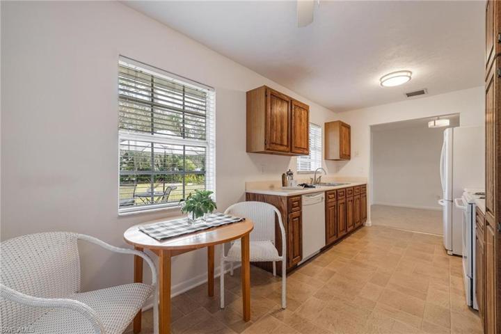 141  Florida  ST, LABELLE, FL 33935