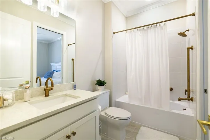 15336 Lucerna St 203, Naples, Florida 34114