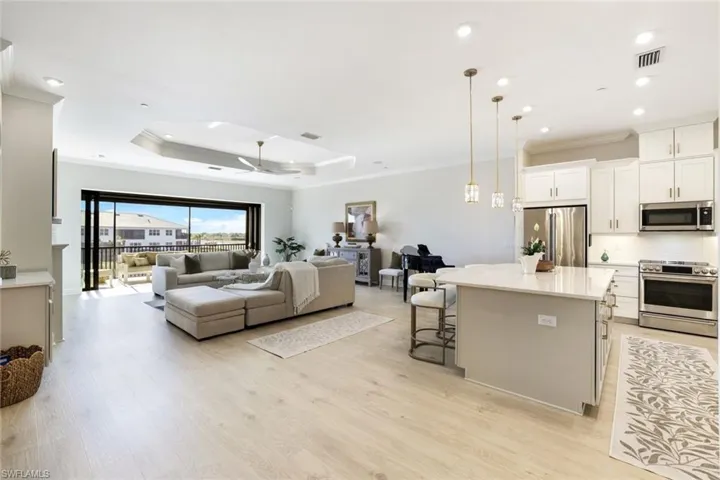15336 Lucerna St 203, Naples, Florida 34114