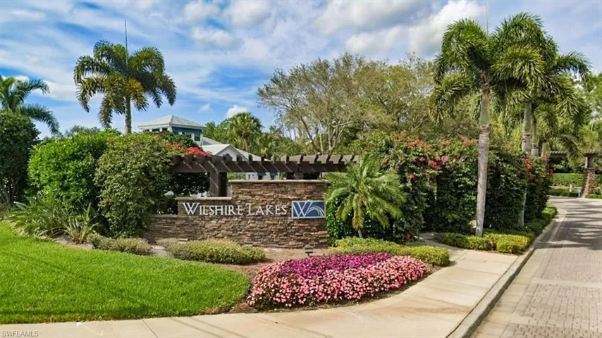 3984  Stonesthrow  CT, Naples, FL 34109