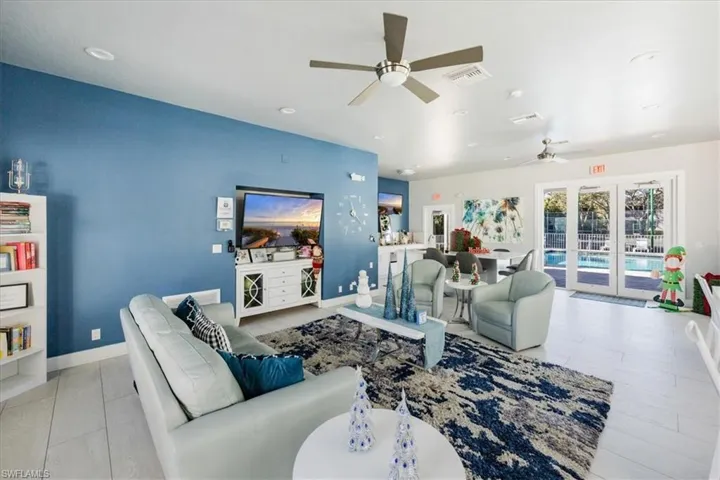 3984  Stonesthrow  CT, Naples, FL 34109