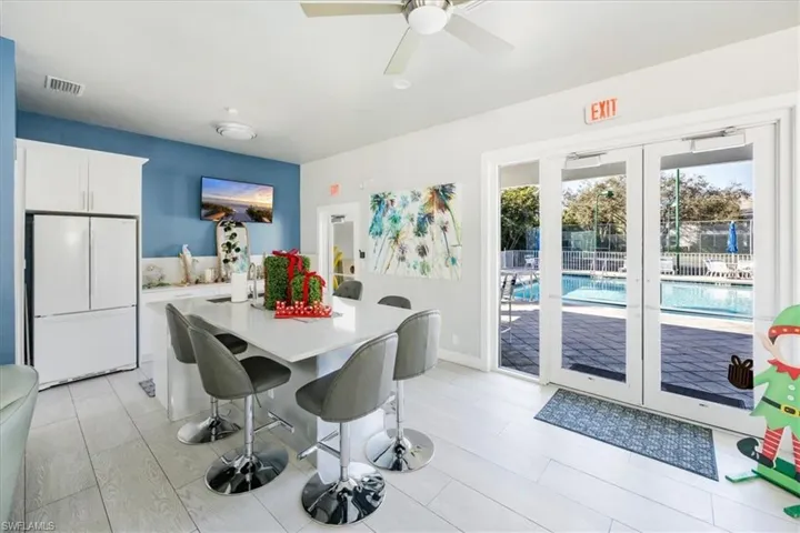 3984  Stonesthrow  CT, Naples, FL 34109