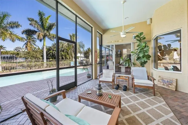 3984  Stonesthrow  CT, Naples, FL 34109