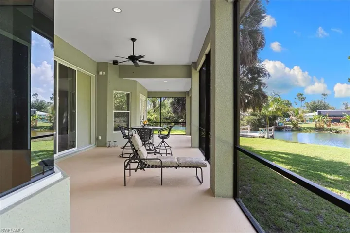 61 Constitution Dr, Naples, Florida 34112
