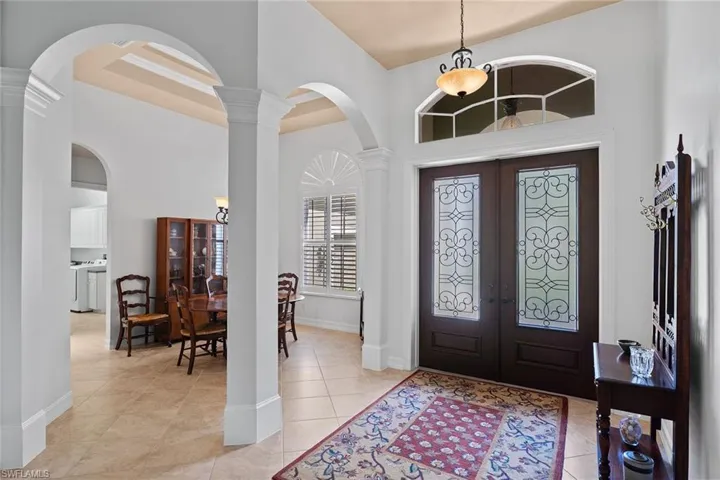 61 Constitution Dr, Naples, Florida 34112