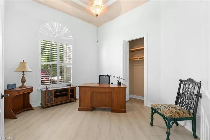 61 Constitution Dr, Naples, Florida 34112