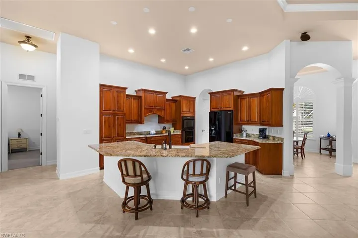 61 Constitution Dr, Naples, Florida 34112