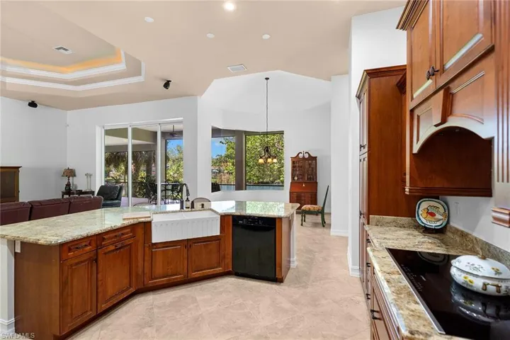 61 Constitution Dr, Naples, Florida 34112