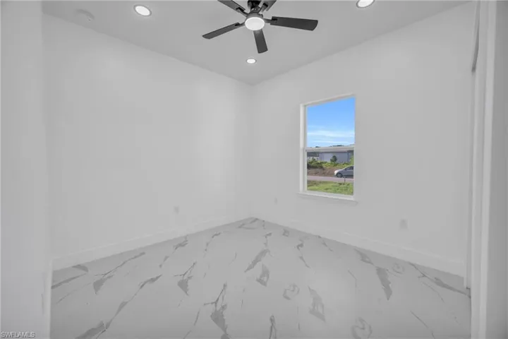 1109 Edgewood St E, Lehigh Acres, Florida 33974
