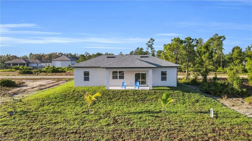 1109 Edgewood St E, Lehigh Acres, Florida 33974