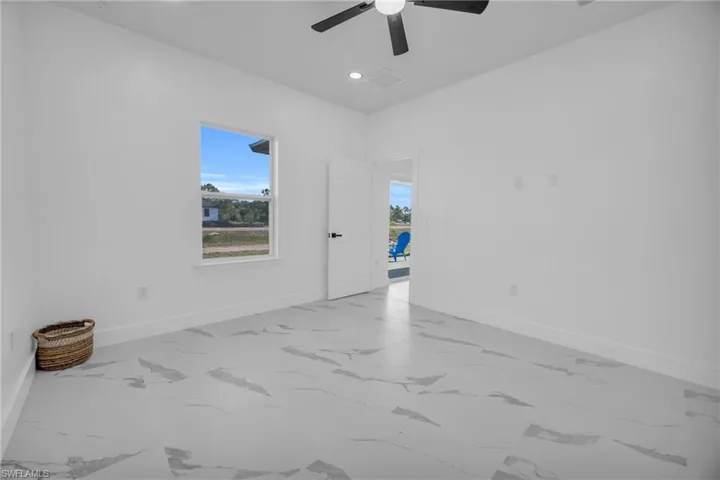 1109 Edgewood St E, Lehigh Acres, Florida 33974