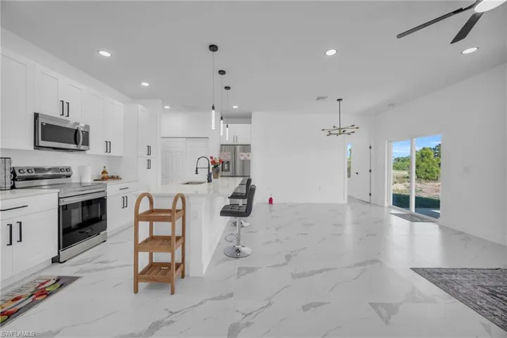 1109 Edgewood St E, Lehigh Acres, Florida 33974