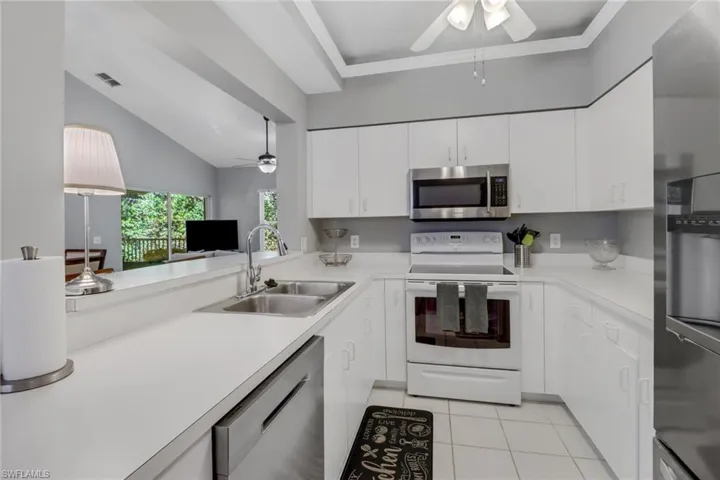 635 Mardel Ct # 205, Naples Fl 34104