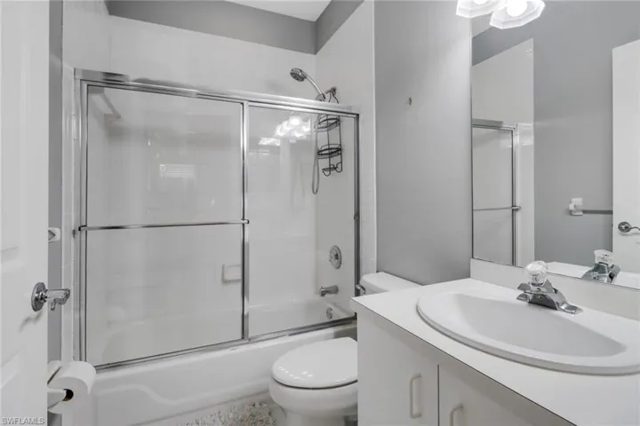 635 Mardel Ct # 205, Naples Fl 34104