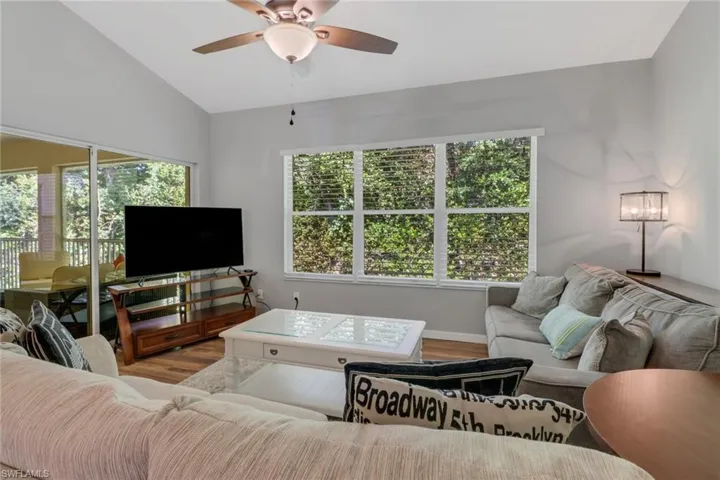 635 Mardel Ct # 205, Naples Fl 34104