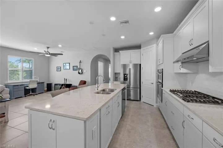 Quartz counter tops