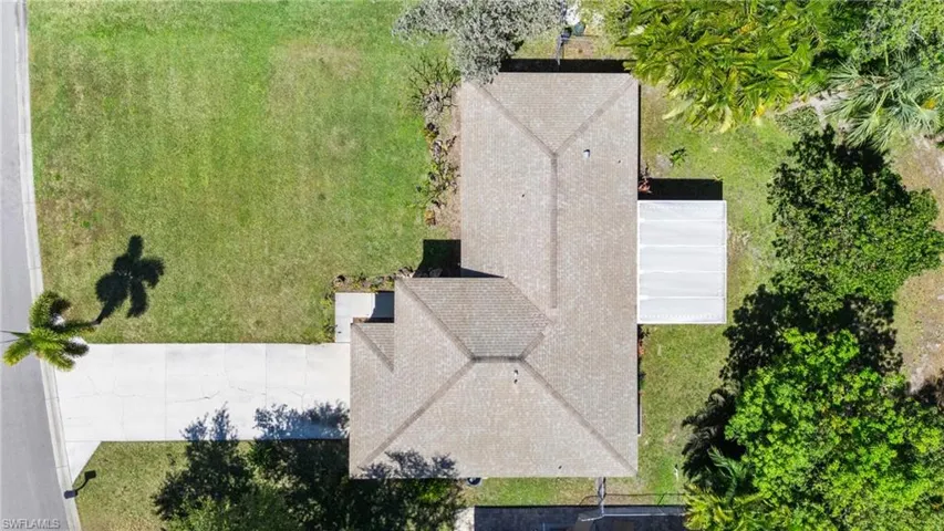 724 Grove Dr, Naples Fl 34120