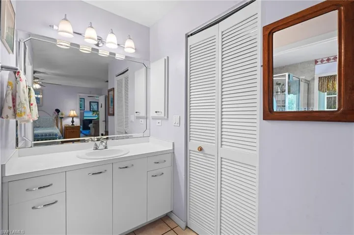 724 Grove Dr, Naples Fl 34120